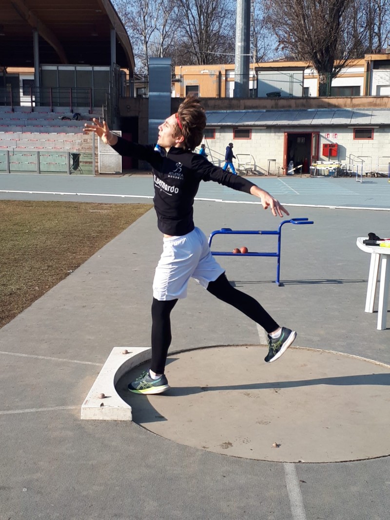 Genova Sabato 22 gennaio Campionati Regionali Liguri Open lanci lunghi Record Personali per Marco Ambrosio e Alice Bertola